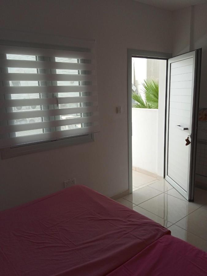 Studio In Center Of *