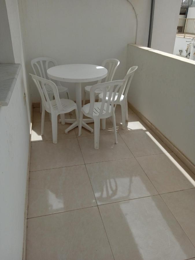 Studio In Center Of Apartment